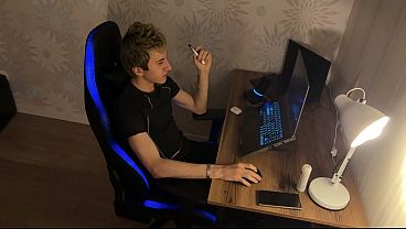 two twinks, juicy deep throat blowjob