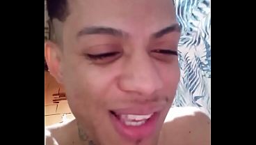 BRAZILIAN GUY MASTURBATING LIVE