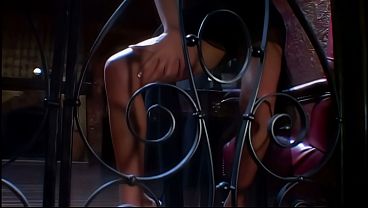 Vanessa Veracruz loves riding mouths with her vagina