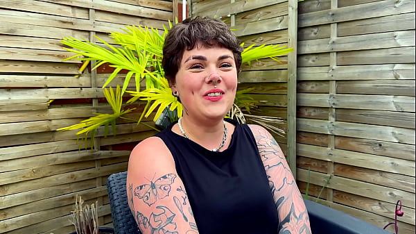 A la recherche de la sensualit&eacute; avec Betty, 26ans...