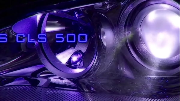 Novinha com tres machos no motel botou ate 2 picas no cu ao mesmo tempo e acabou toda gozada