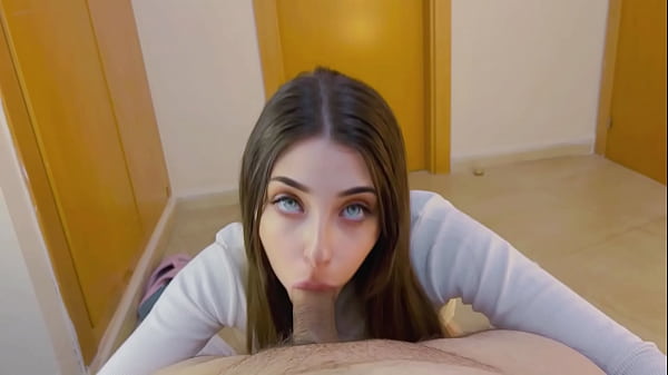 My stepsister's boyfriend wants to fuck me, I never want to but this time I let him put his small cock in my mouth and pussy