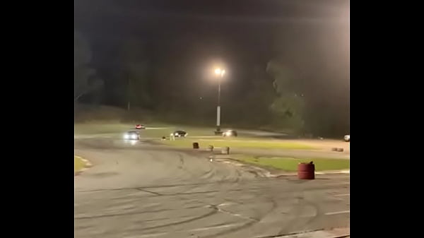 Francês todas na aldeia, inclusive outros franceses.Erc