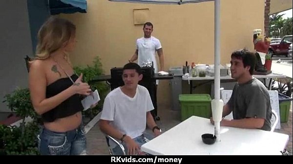 Amateu Teens Love Money 14