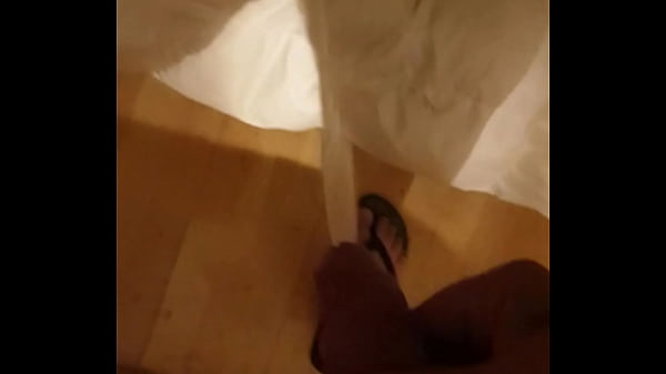 thumb piss
