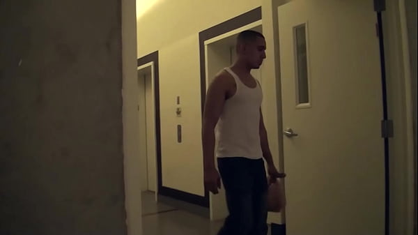 Sara Jay Craves Latino Dicks As Bruno Dickemz Shakes Her Juicy Ass!