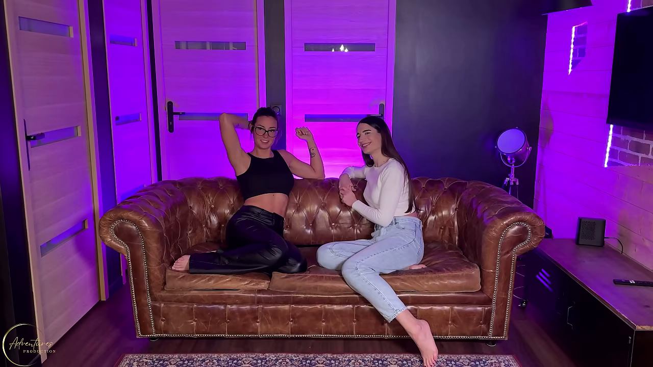 Two Bisexual Sluts Fuck And Lick Each Other Before a Foursome