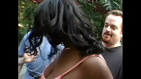 Download Video - Chunky black milf with massive garage get banged  by dudes