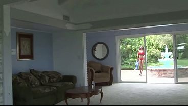 Hunter Bryce Gets A Load In Her Face