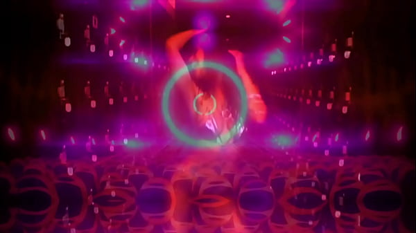 Rêve De Fièvre Psychédélique. Ajout De Ladyboy.