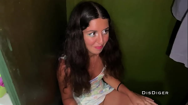 I picked up a beauty on an excursion , it turned out that we were from the same hotel and had sex in my room