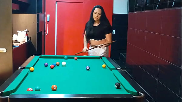 A sinuca que acabou com o pau do saymon dentro ...