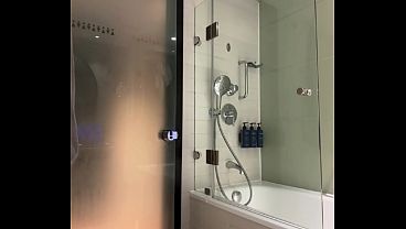 Download Video - Hard fingering pussy in the bathroom hotel with jucielussie