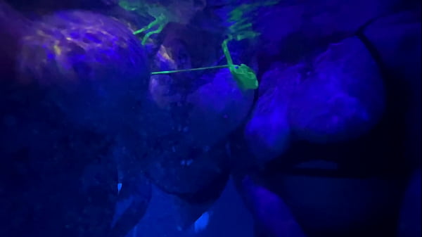 Horny sluts with huge tits get kinky in the pool