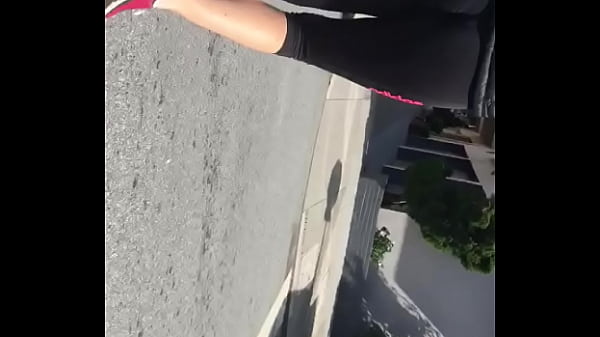 booty leggings lady 1