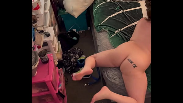 Nympho humping bed