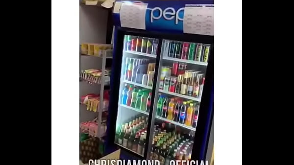 Download Video - Chris Diamond exibindo o pau