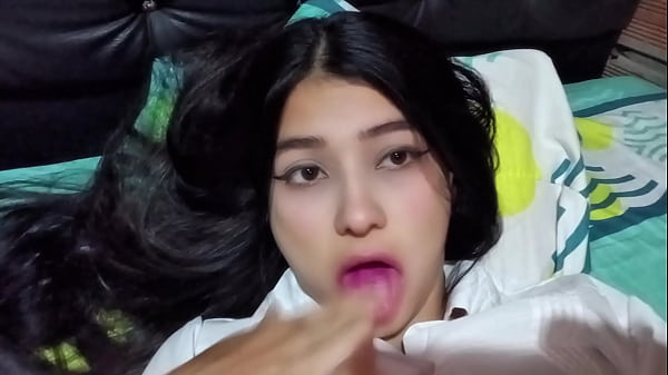 Hot college girl masturbating after class (REAL HOMEMADE)