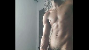 Bornsinner masturbating early in the morning