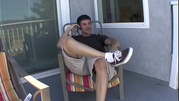 Emma Mae Gets Raw Cock And A Face Full Of Jizz