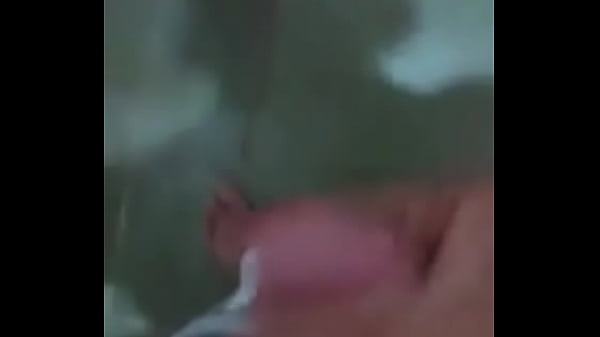 Pedreiro dotado punheteiro