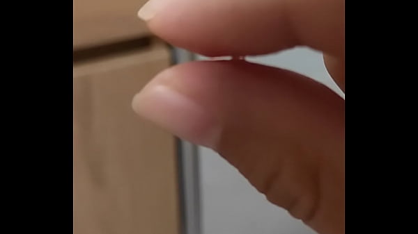 thumb overflowing