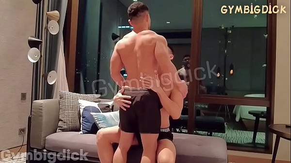 Gymbigdick fucking BF Bareback Cumshot  part 1