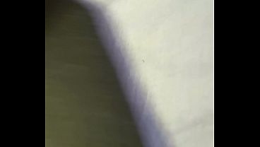 Dedinho no cu gostoso