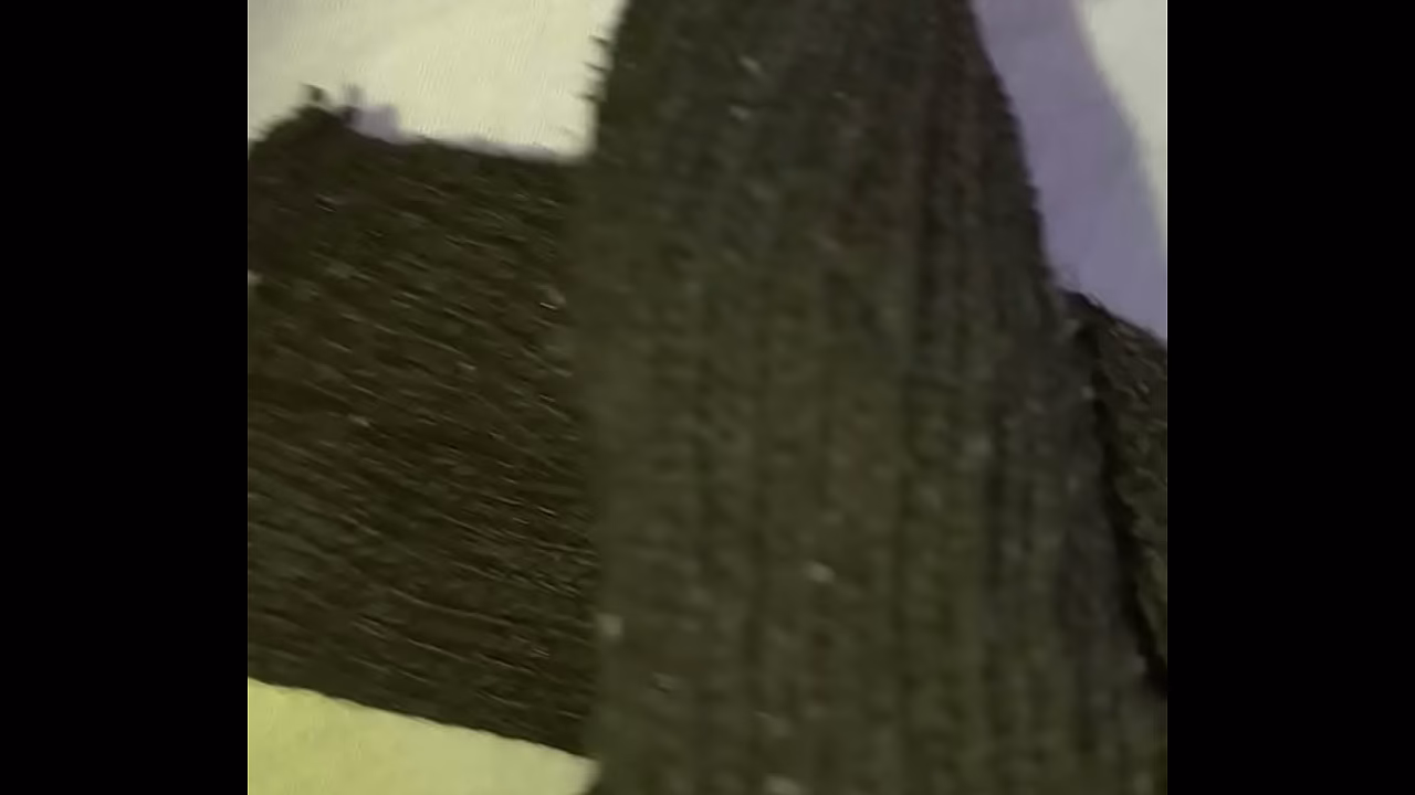 Dedinho no cu gostoso