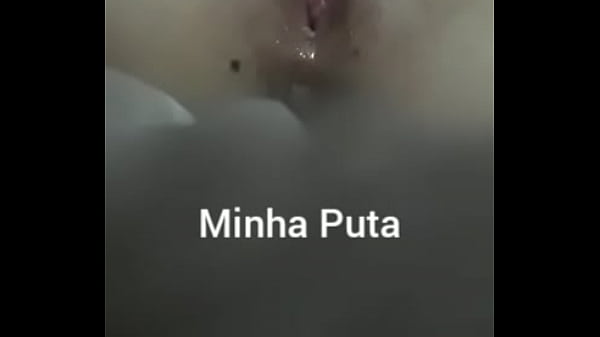 Minha Namorada se masturbando para mim