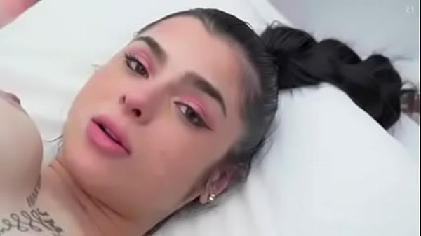 Nadja lapiedra se a la leche de 29 vergones