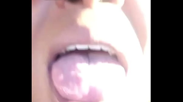 Dans Sa Bouche