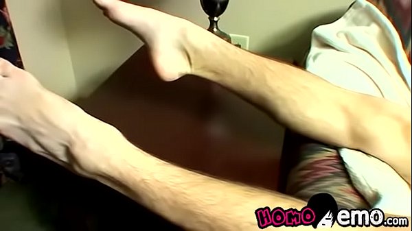 Hottest pornstar Zack Randall jacking his pecke...