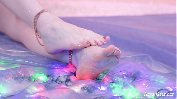 close up feet size 10 with glitter