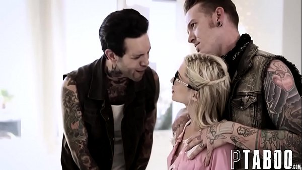 Download Video - Piper Perri In The Deflowering