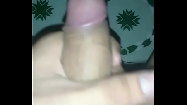 Trai thẳng thủ dâm