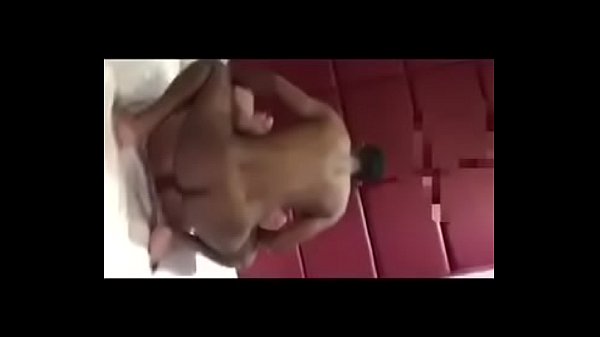 Download Video - Negro Top Del&iacute;cia tirando sangue da namora casada tarada