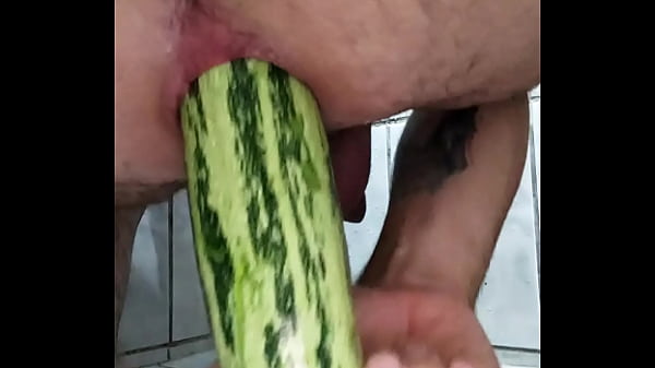 Quelqu'un Pour Me Casser Comme Ça