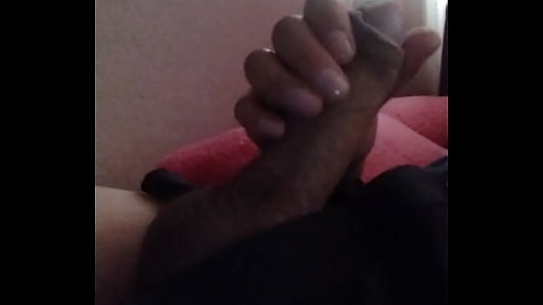 Masturbándome en el cuarto me vengo encima