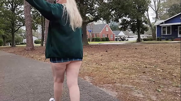 Hot Mature Momma Vee Strolls Through The Park And Sucks Cock!
                   Hot Mature Momma Vee Strolls Through The Park And Sucks Cock! muchos negros