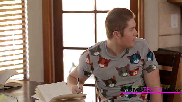 Stepmom makes study session fun again