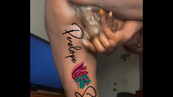 Play time with PenelopeSquirts