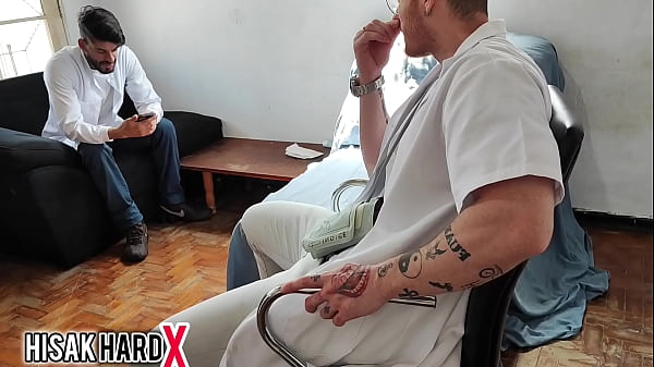 Os ginecologistas 1/4