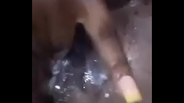 Chubby girl masturbates till she cum