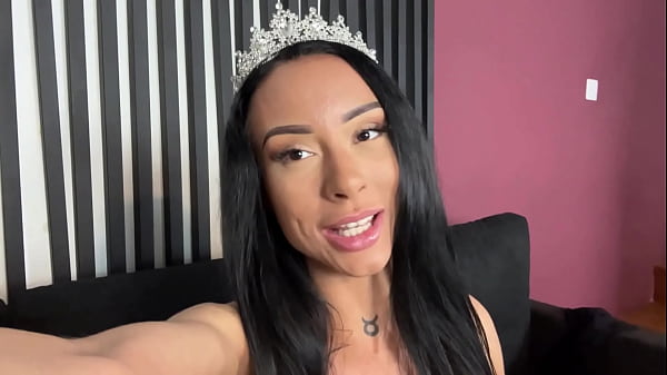 Slave Femdom Podcast! Slapping & Spitting