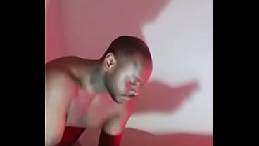 Myself showing up naked for free to sketch during monthlies happening who else wants to join in 2