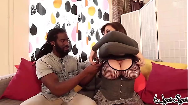 Download Video - Anal Sluts Sammantha 38G And Sara Jay Wet Blowing Those Veined Cocks&excl;