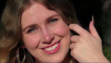 CASTING WITH PETITE HORNY BABE FIONA PEACHES