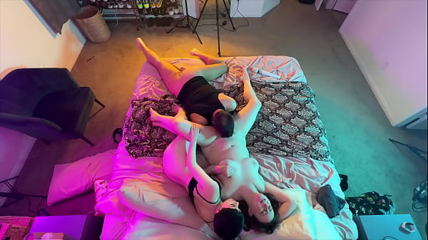 ...jfc raeeripley & I get up to some hot threesomes... one of our hottest with the lovely RealJayTaylor Pussy-li ...