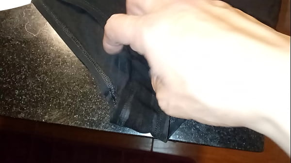 Download Video - Smelling sister in law's panties